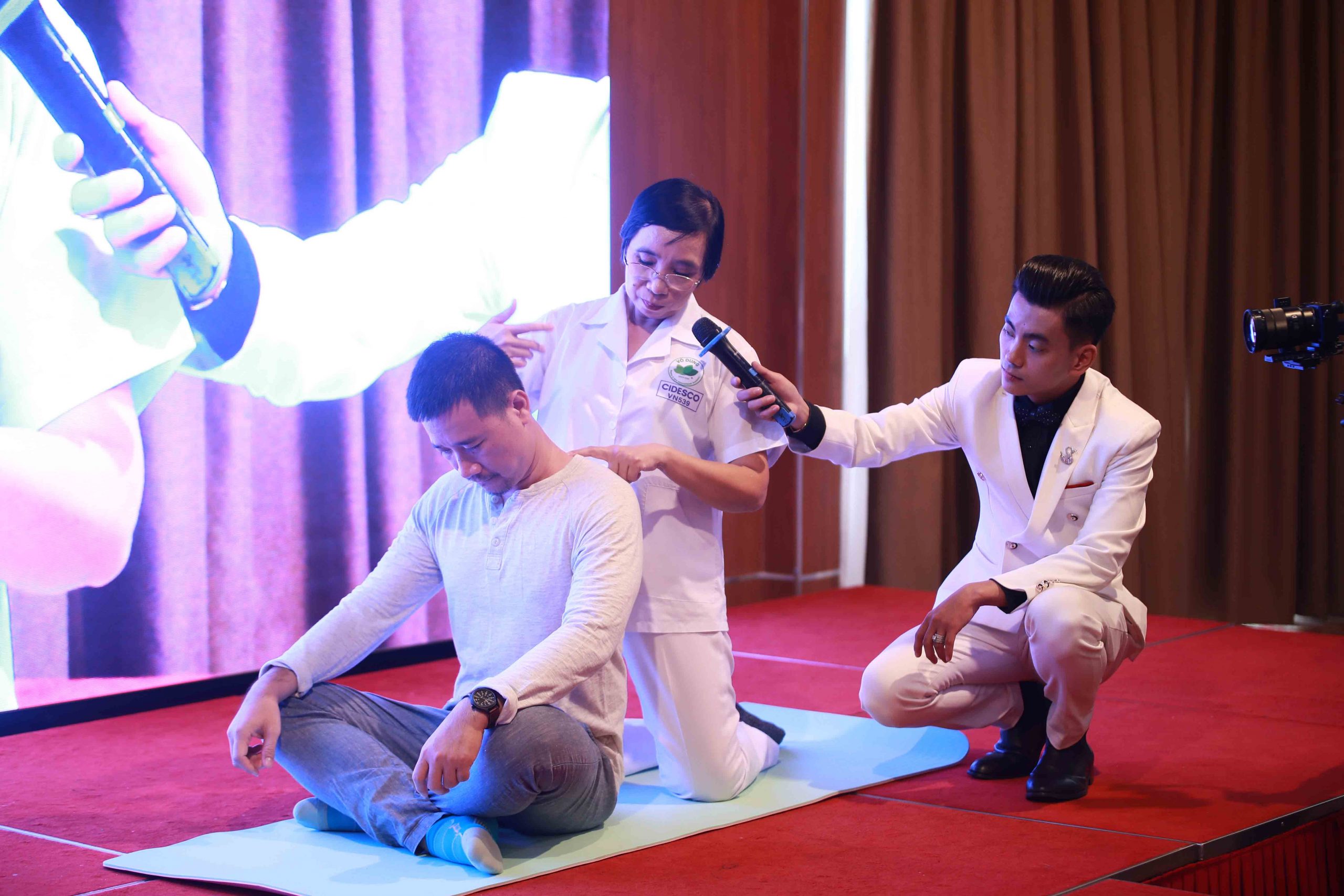 EU1I8672 1 EU1I8672 1