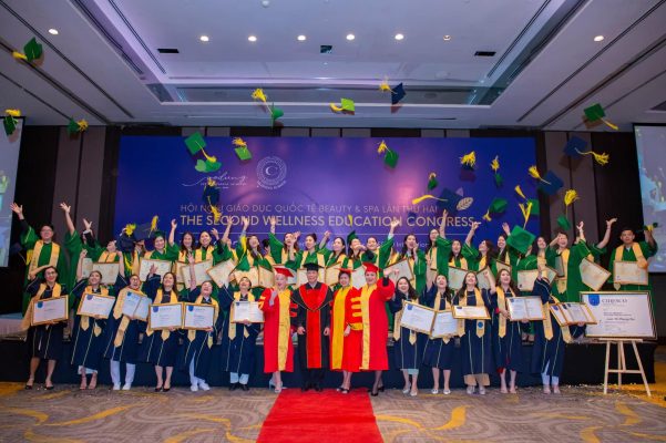 6 Khóa học CIDESCO tại Võ Dung Beauty & Spa International Academy