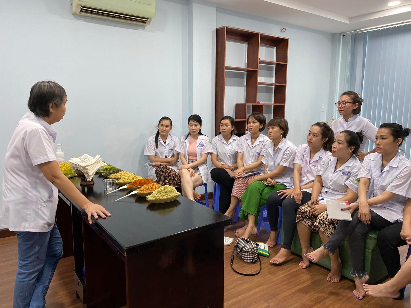 danh sach khoa hoc cidesco cap toc giup nang tam su nghiep 6 min