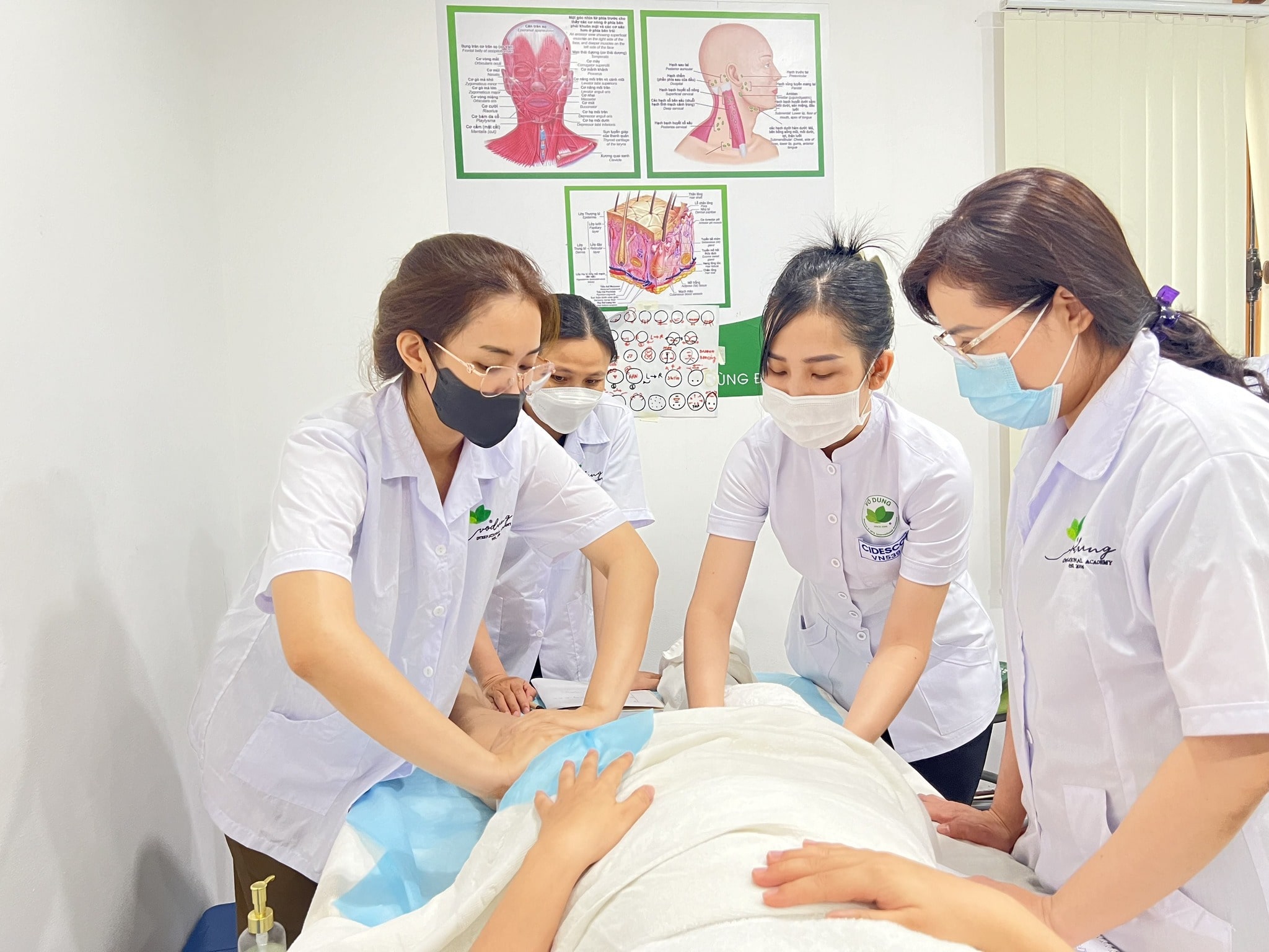 tong quan ve chi phi hoc cidesco nam 2024 3 min