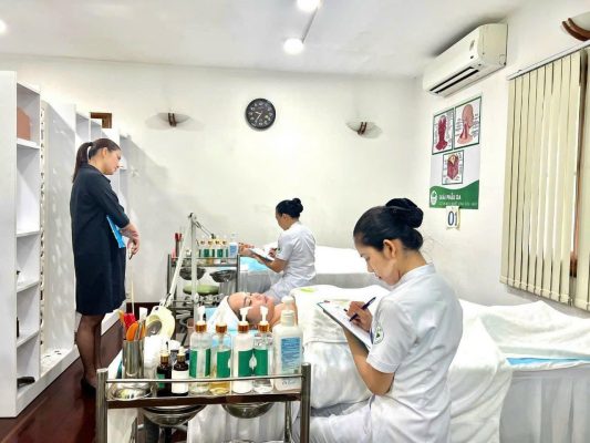 Học quản lý spa: Từ A đến Z về quy trình vận hành spa chuyên nghiệp