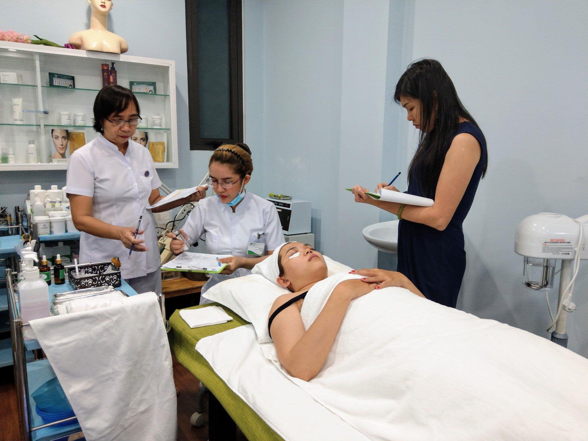 xay dung mo hinh kinh doanh spa duong sinh theo tieu chuan quoc te 2 min