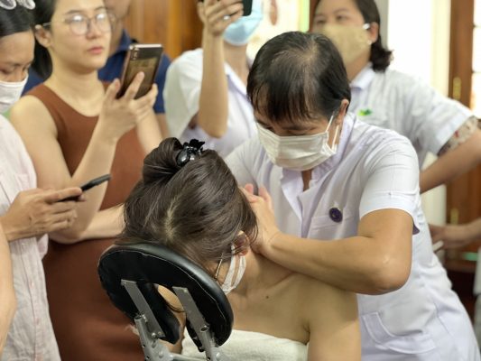 dien sinh hoc tri lieu tai spa giai phap toan dien cho suc khoe va sac dep min