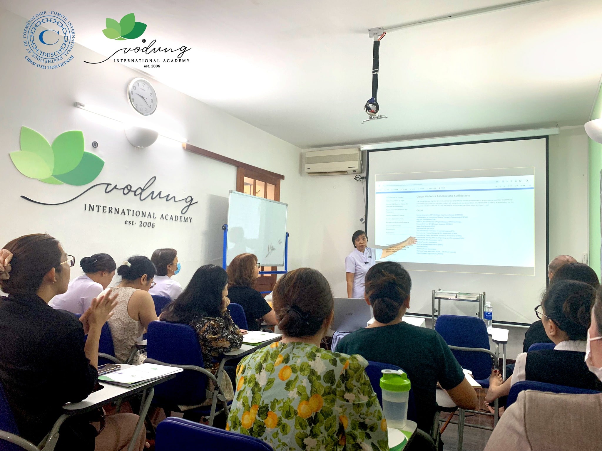 spa franchise contract everything you need to know 2 min