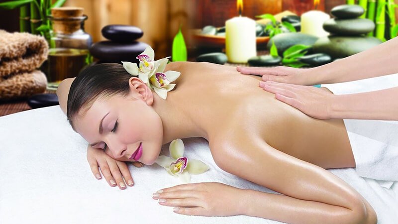 Learn the hottest spa treatment techniques today 2 min